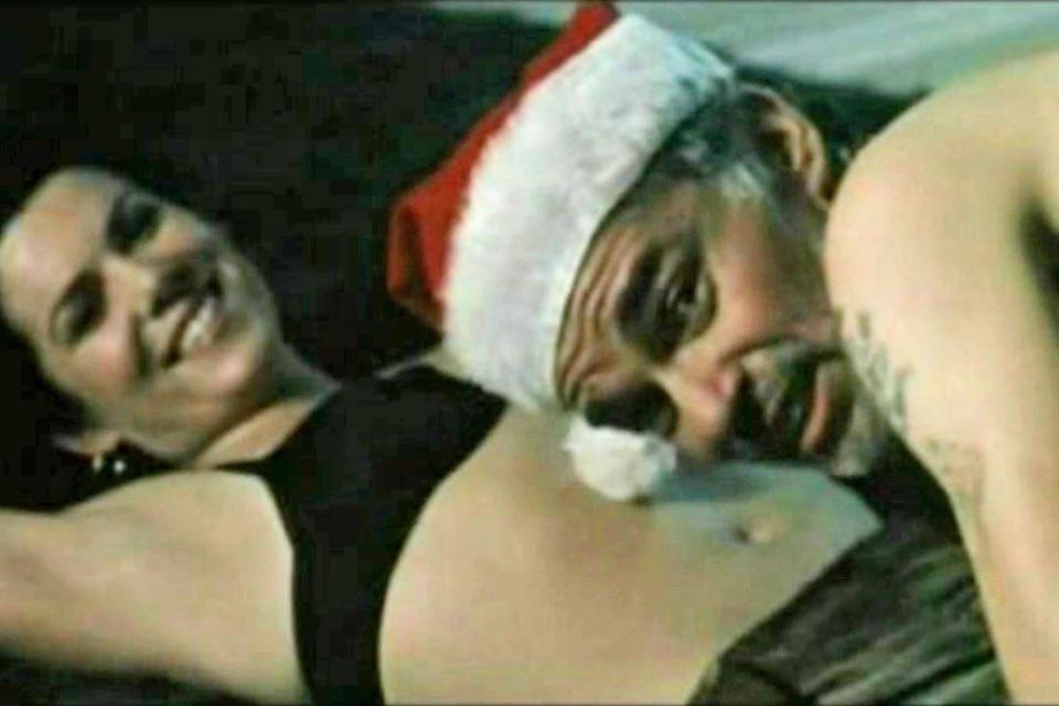 Watch Bad Santa (2003) Full Movie Online Free