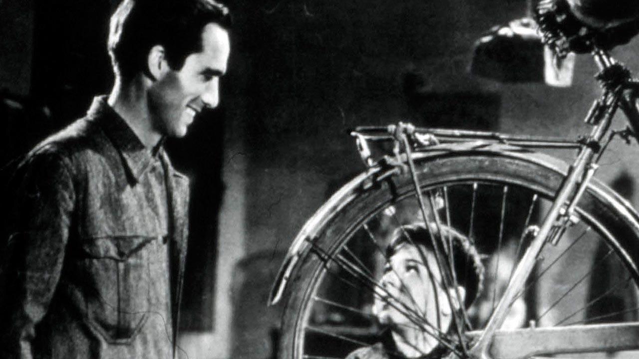 Watch Bicycle Thieves (1948) Full Movie Online Free